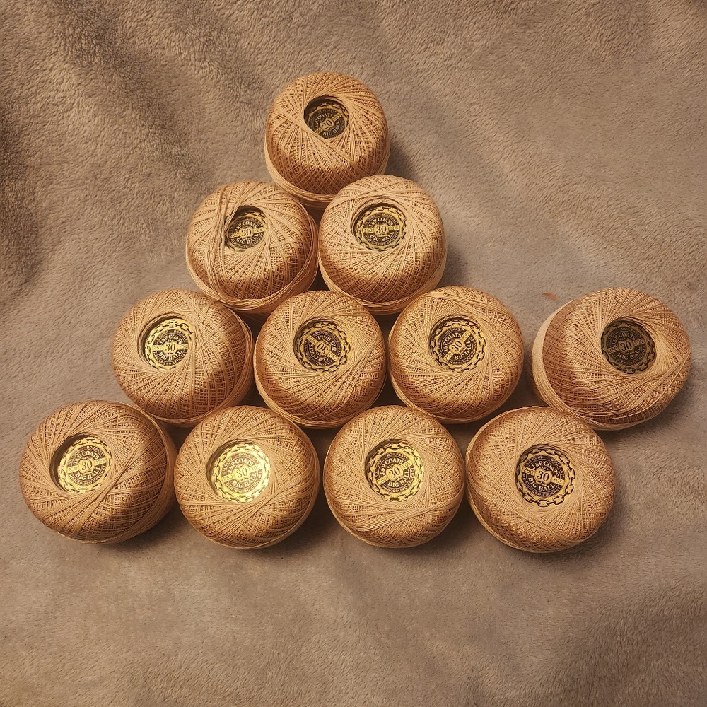 10 Balls of J.&P. Coats Big Ball, size 30. 1 ball size 20.